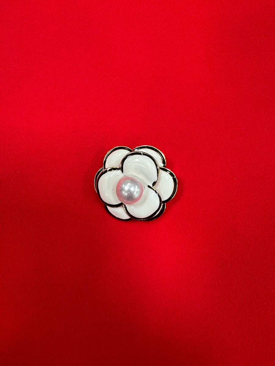 Flower Pin - White