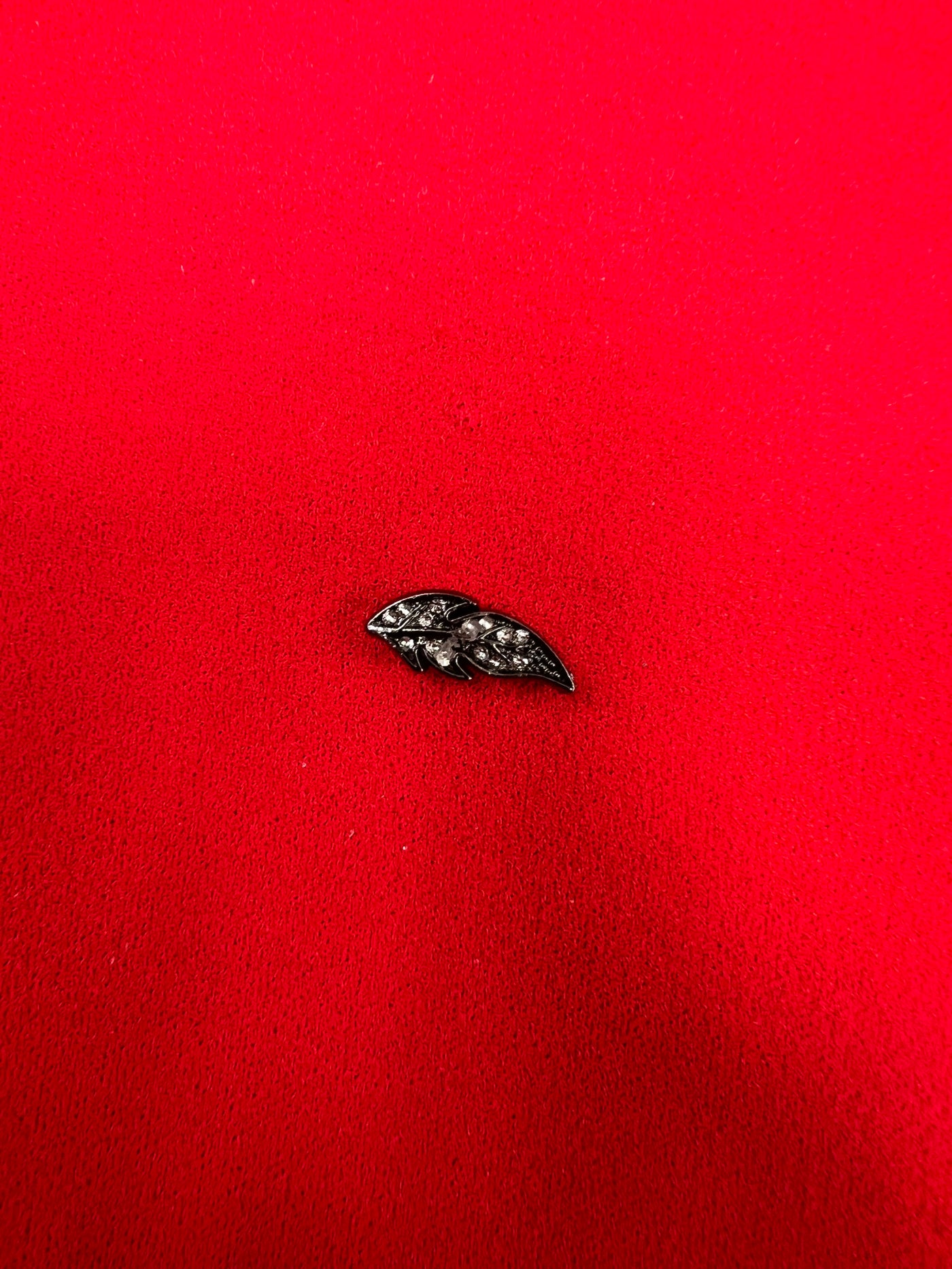 Leaf Pin