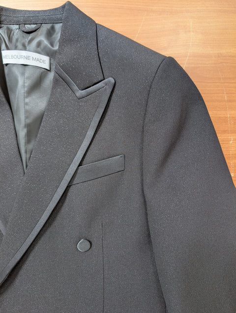 Satin Outline Peak Lapel